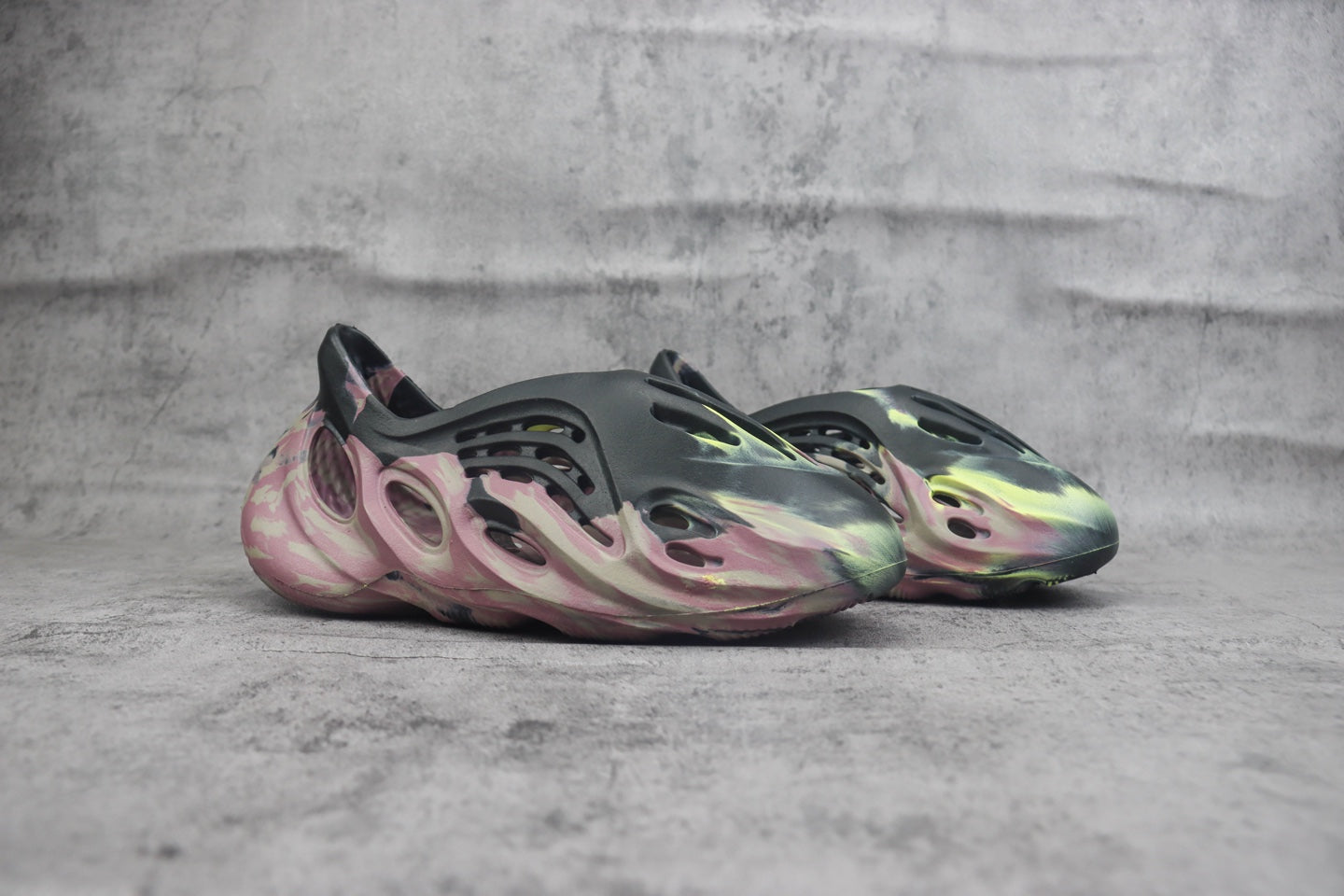 Yeezy Foam Runner Unisex Casual Sandals - IG9562