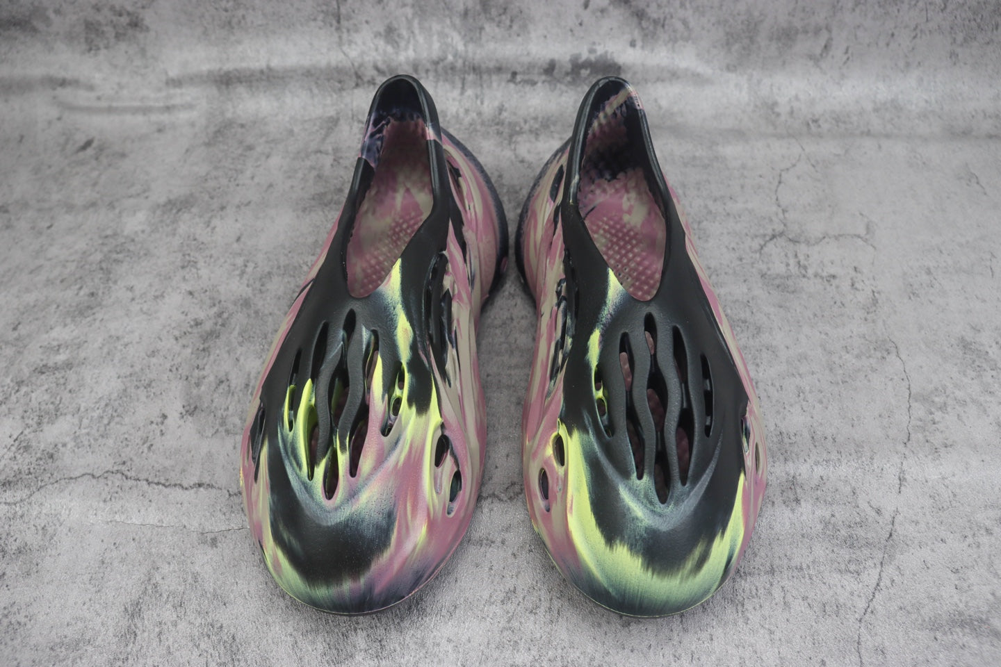 Yeezy Foam Runner Unisex Casual Sandals - IG9562