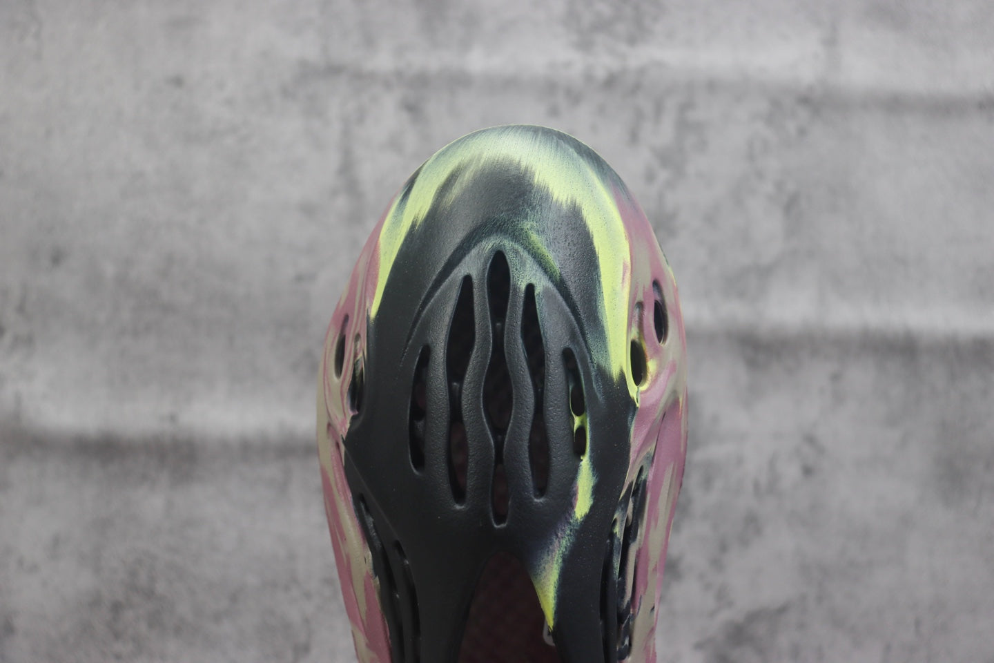 Yeezy Foam Runner Unisex Casual Sandals - IG9562