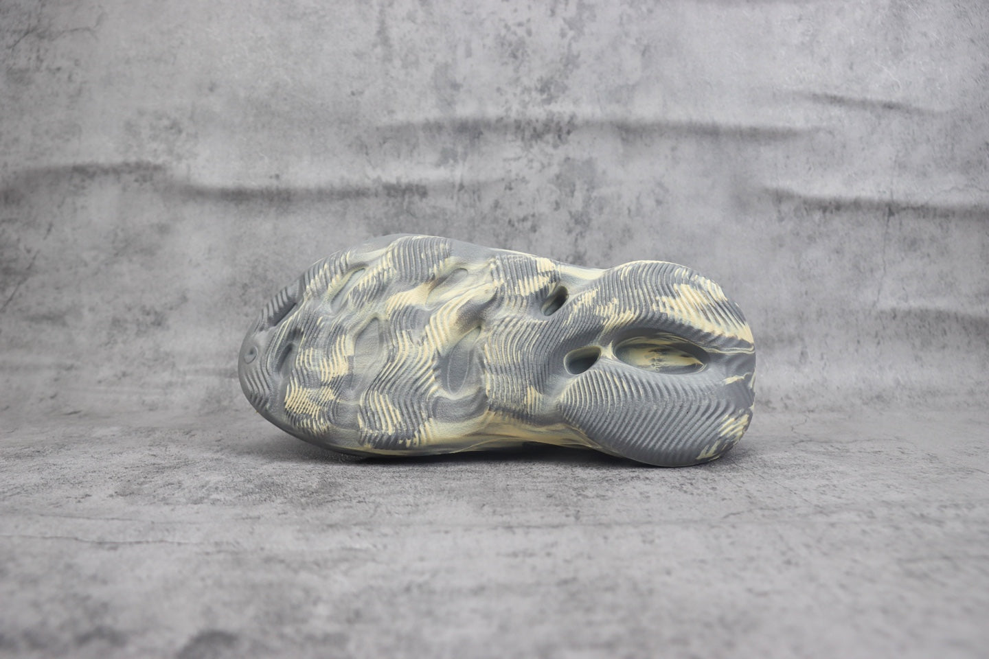 Yeezy Foam Runner Unisex Casual Sandals - GY3969